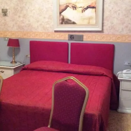 Victoria 3* Florence